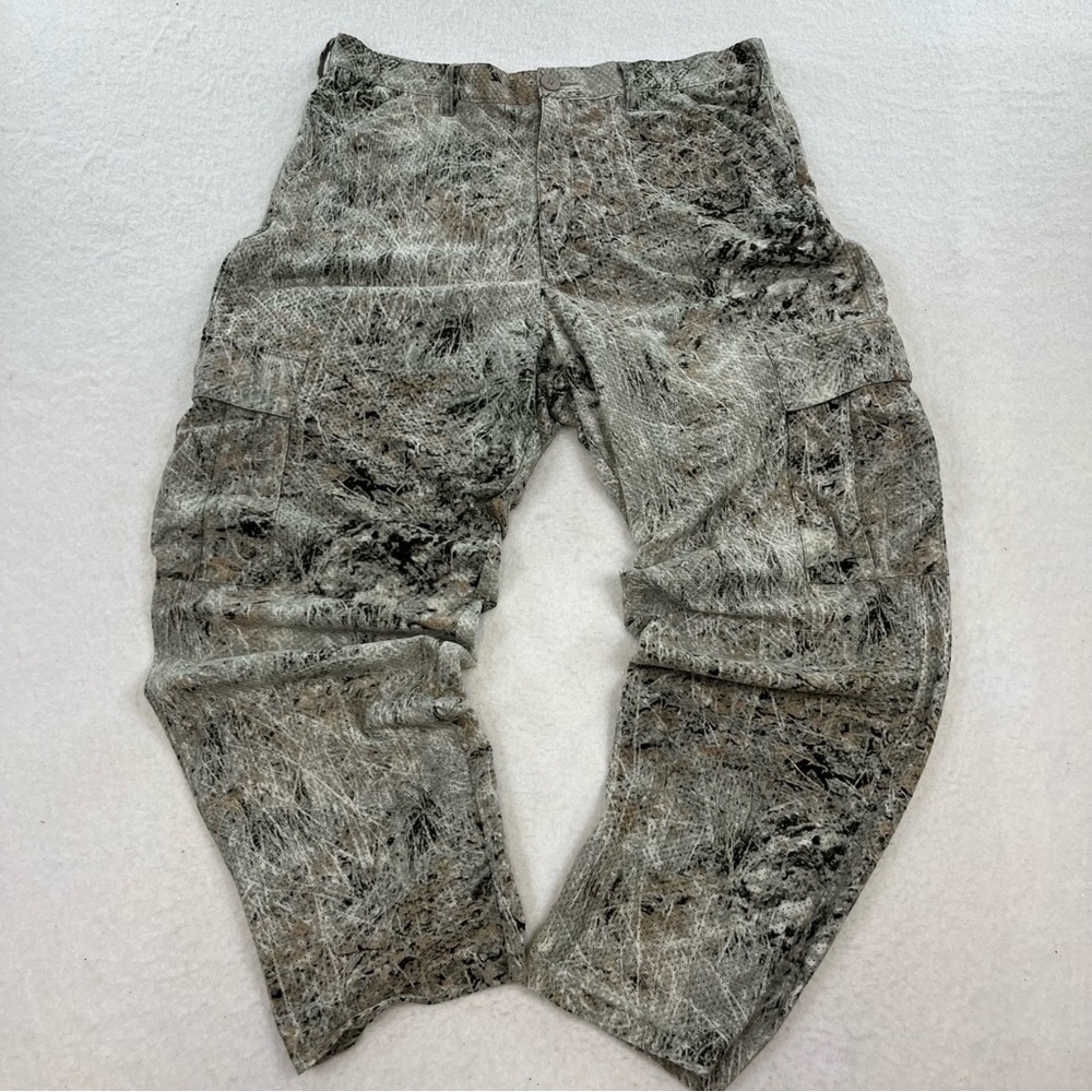 Columbia Lightweight Jersey Material Camo Pants Size Large